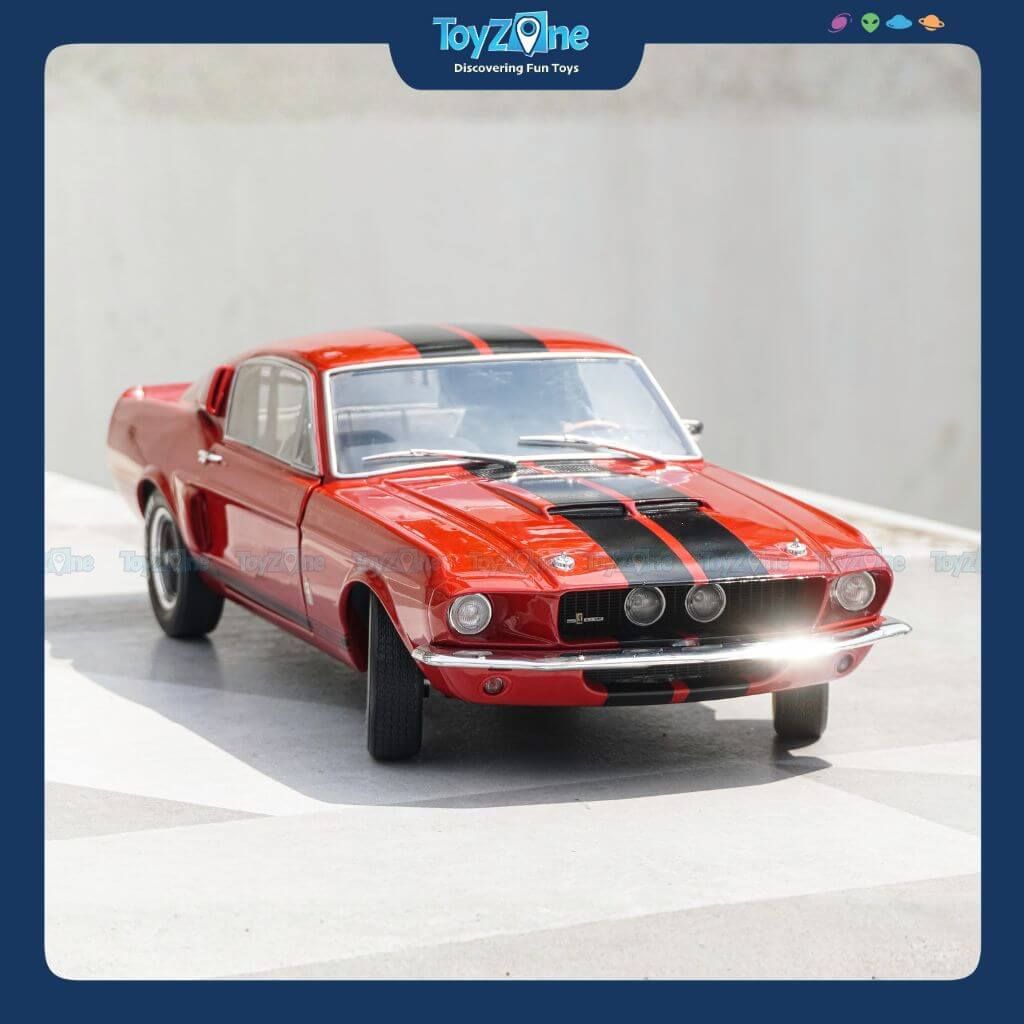Mô hình xe Ford Shelby GT500 1967 1:18 SOLIDO