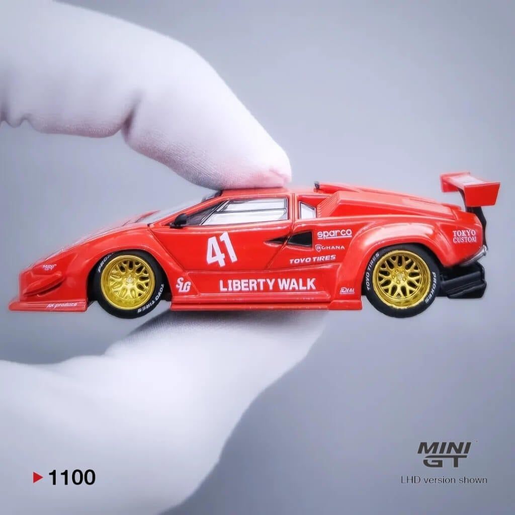 Mô hình xe Lamborghini Countach LB-WORKS 1:64 MiniGT