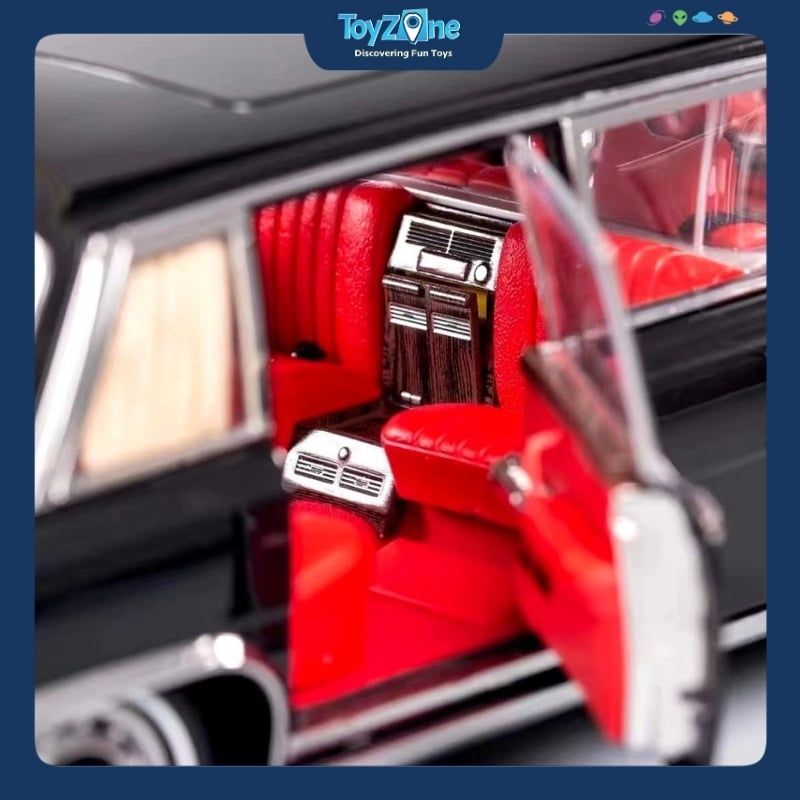 Mô hình xe Mercedes Benz 600 Pullman W100 1:18 KENGFAI