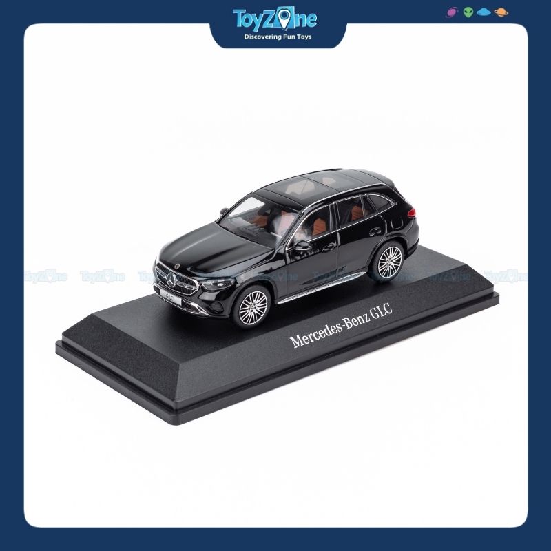 Mô hình xe Mercedes Benz GLC 2024 1:43 ISCALE