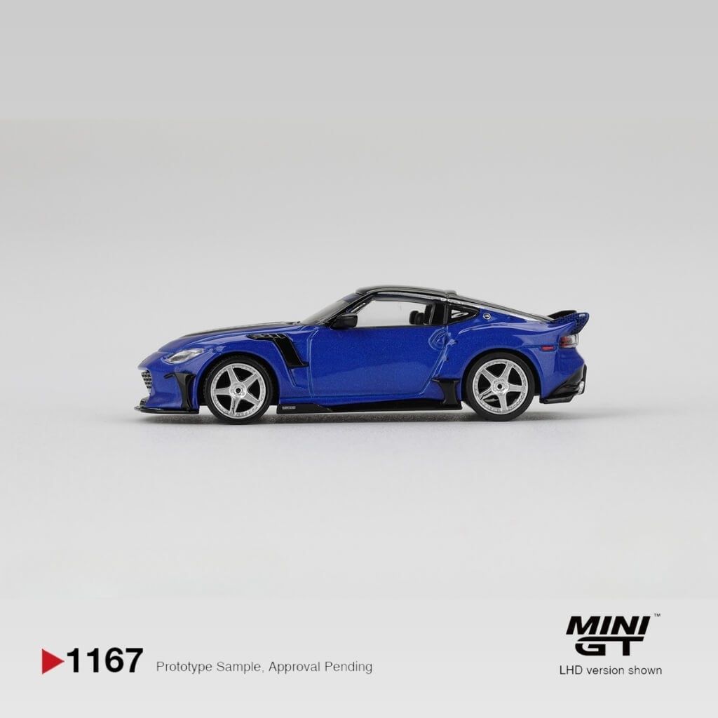 Mô hình xe Nissan Z VeilSide FFZ400 1:64 MiniGT