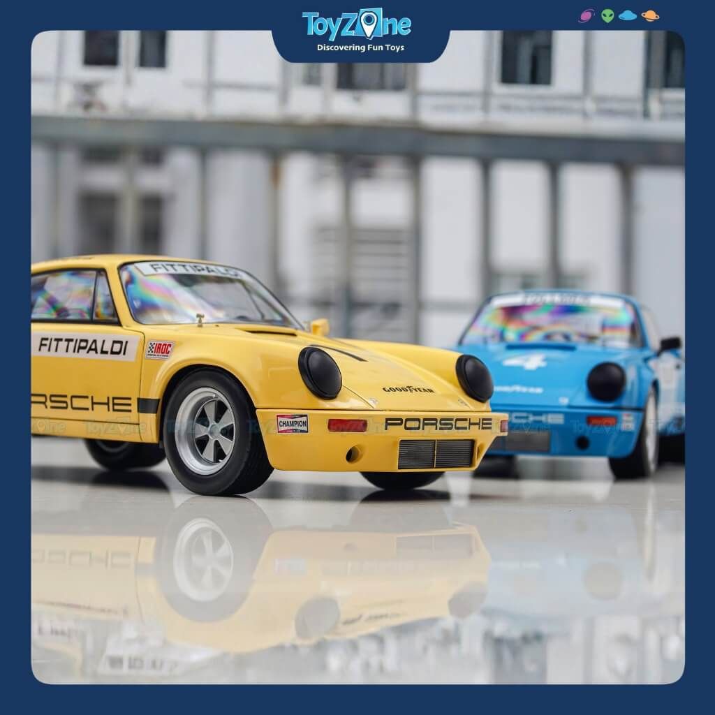 Mô hình xe Porsche 911 Carrera RSR 3.0 IROC 1974 1:18 SOLIDO