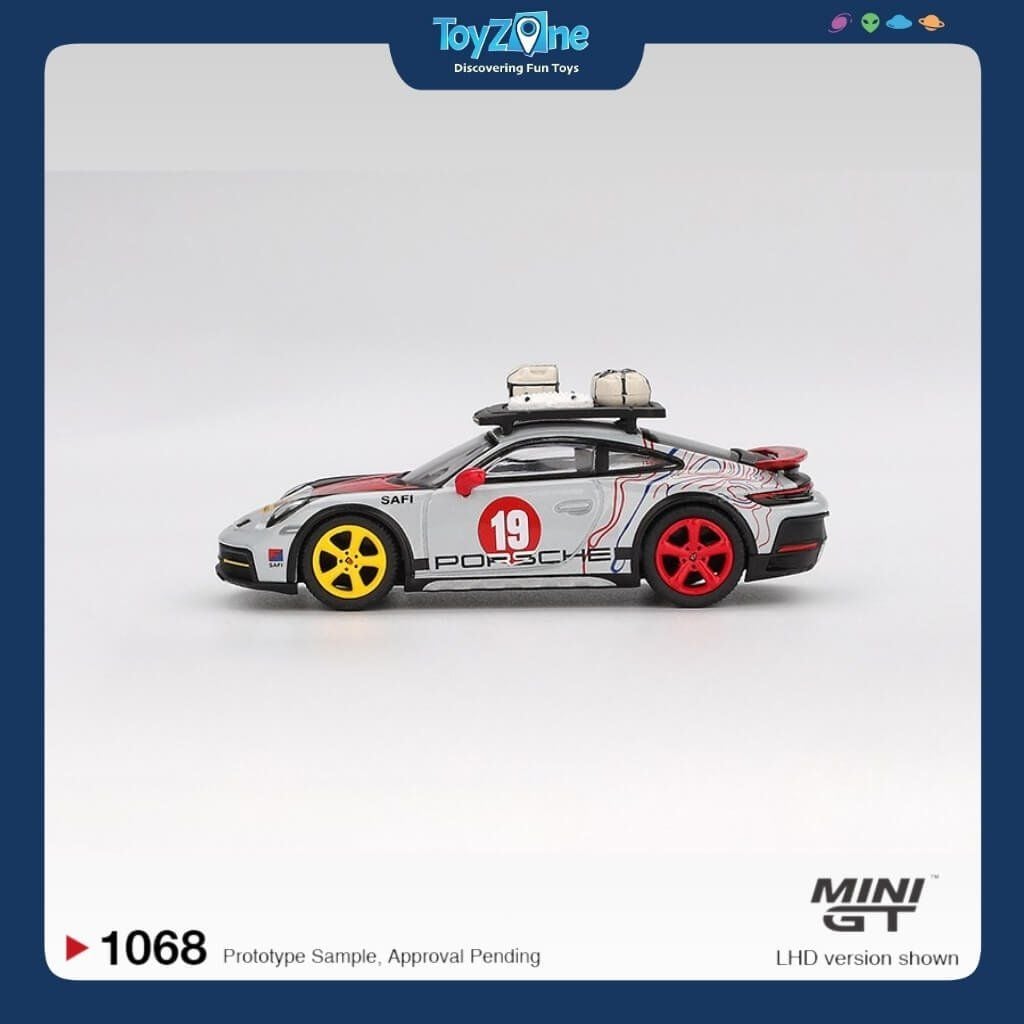  Mô hình xe Porsche 911 Dakar 1:64 MiniGT 