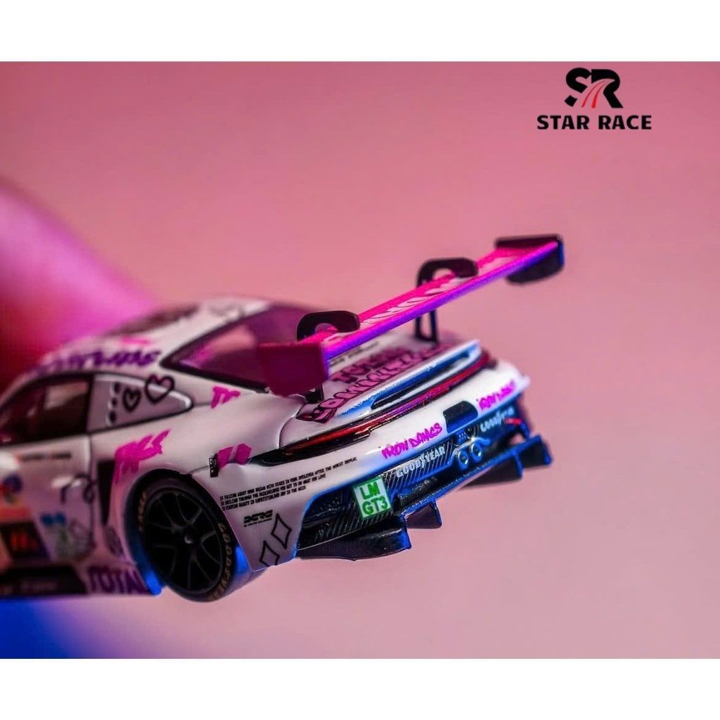 Mô hình xe Porsche 911 GT3 R 1:64 STAR RACE