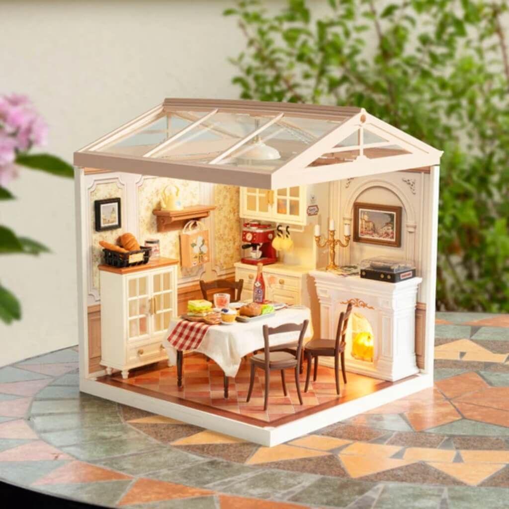 Mô hình lắp ráp nhà nhựa DIY Phòng Ăn Ấm Áp Rolife Warm Dining Room DW015B ROBOTIME