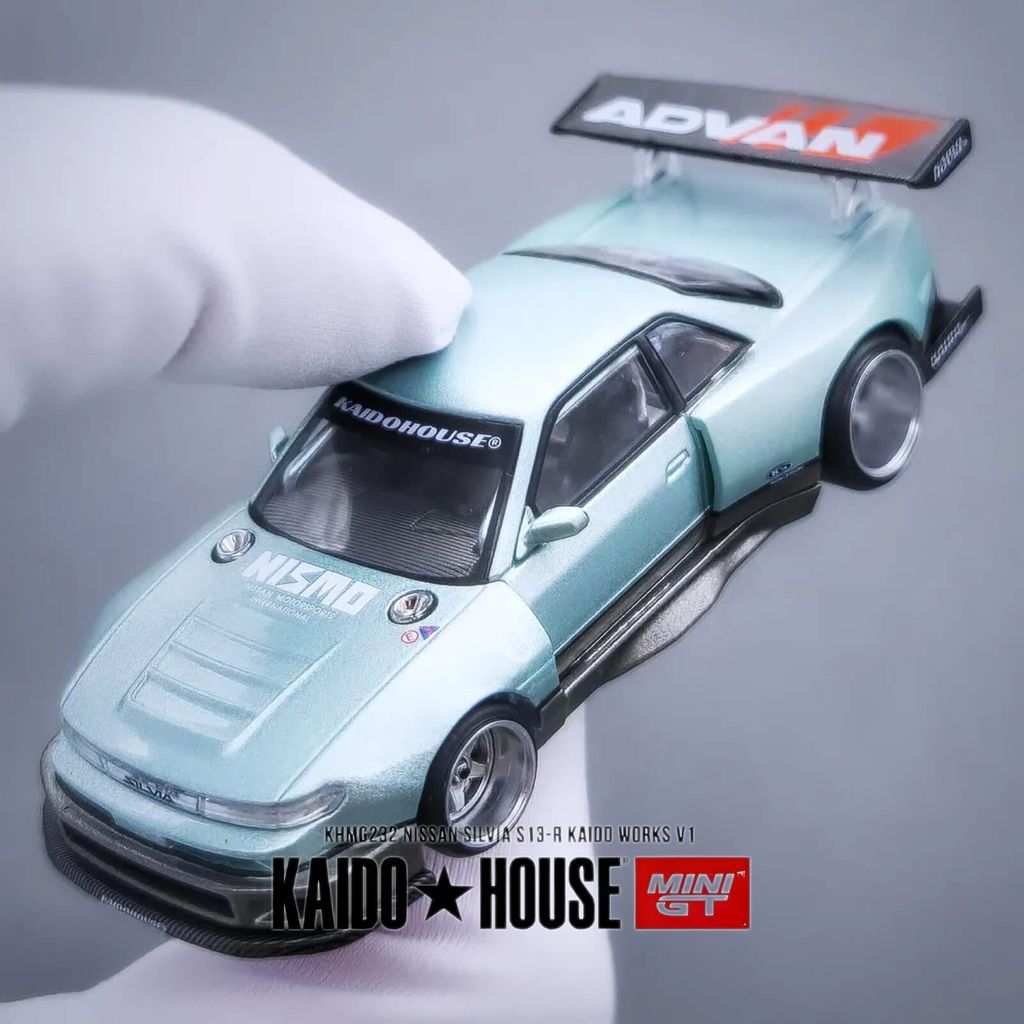 Mô hình xe Nissan Silvia S13-R 1:64 KAIDO HOUSE x MINIGT