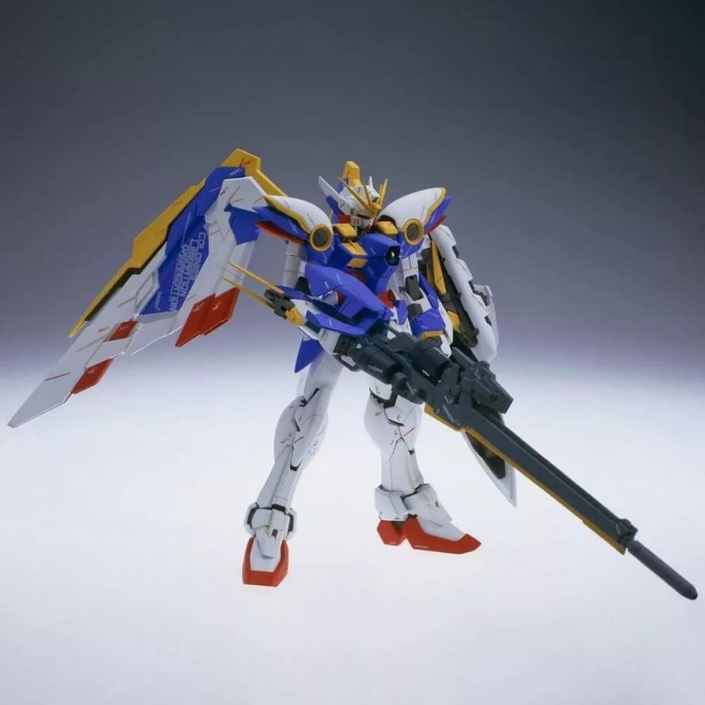 Mô hình lắp ráp Gundam MG 1/100 Model Kit BANDAI