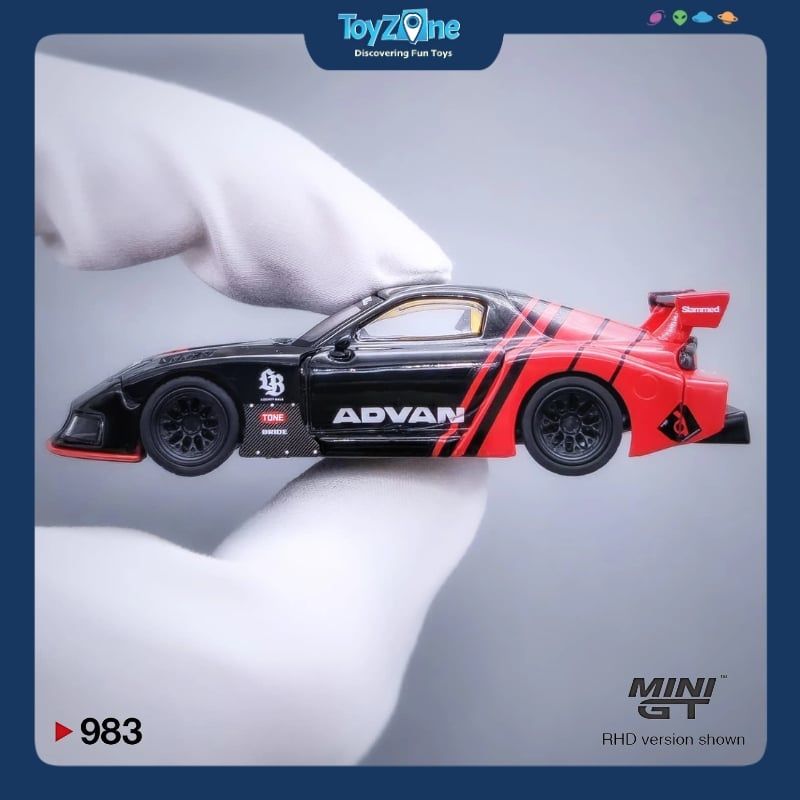 Mô hình xe Mazda RX-7 LB-Super Silhouette 1:64 MiniGT