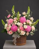 Giỏ hoa hồng pastel & cúc mẫu đơn | Pink Harmony G149