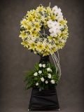 Kệ hoa chia buồn vòng nguyệt quế | Elegant Sympathy Wreath