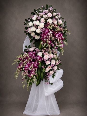 Kệ hoa chia buồn lan tím nghệ thuật | Purple Orchid Sympathy Stand