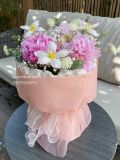 Bó hoa mẫu đơn hồng – tulip trắng & baby nhẹ nhàng G58