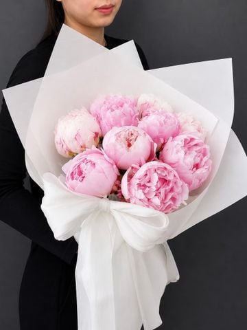 Bó mẫu đơn hồng pastel – trắng tinh khôi G50