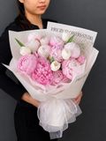 Bó hoa mẫu đơn hồng – tulip trắng sang trọng G48