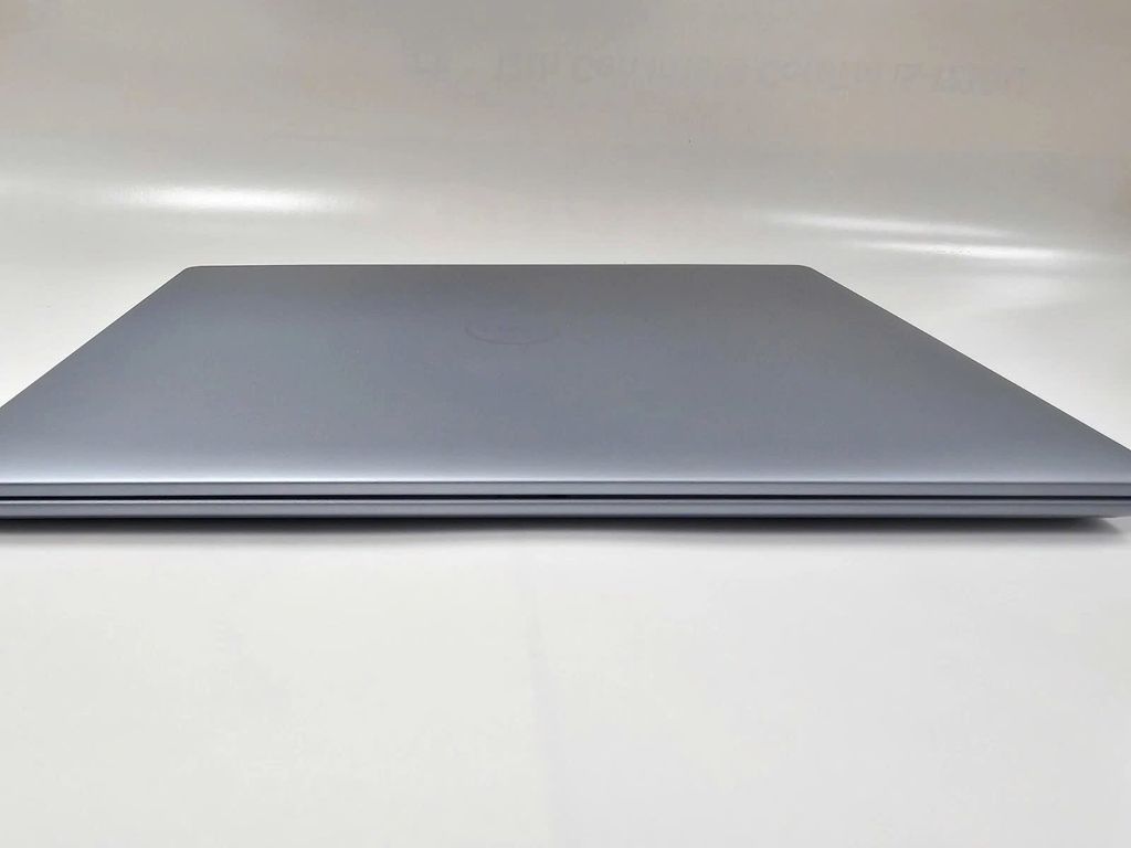 Dell Inspiron 7440 Plus/CPU Core i5-13420H/RAM 16GB/SSD Nvme 1TB/VGA  Intel Iris Xe Graphics/LCD  14 FHD+ 90Hz)/Batery 3 Cell/Mầu bạc( New box)