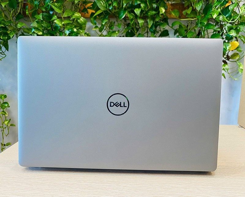 Dell Latitude 5521 /CPU Core i5-11500H/RAM 16GB max update 64Gb/ SSD 256GB/LCD 15.6 inch FHD/batery 4 cell/WIN 11 64bis bản quyền