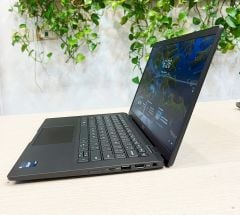 Laptop Dell Latitude 7430CPU/i7-1265U/Memory: 16GB 4800MHz LPDDR5/Storage:M.2 512GB PCIe NVMe/VGA: Intel Iris Xe Graphics/Display: 14.0