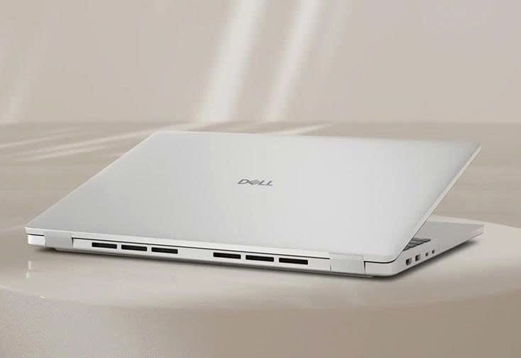 Dell Pro 16 Plus PB16250Core Ultra 7 268V RAM 32GB SSD 1TB 16 inch FULL HD+ Windows 11 New Open Box