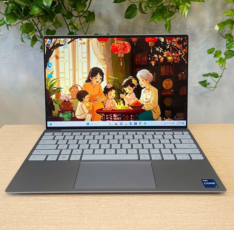 Dell XPS 9315/CPU Core i7 1250U/Memory 32Gb/SSD Nvme 1Tb/LCD 13.4' 4K/Trọng lượng 1,1kg/Batery 3cell/ Linew/WIN 11 bản quyền