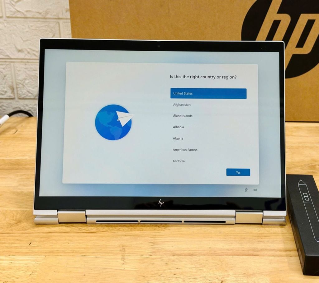 Laptop HP EliteBook x360 830 G11 A7RB9PT (Ultra 5 135U/ 16GB/ 512GB SSD/ 13.3 inch WUXGA Touch/ Win 11 Pro/ Silver/ Vỏ nhôm)