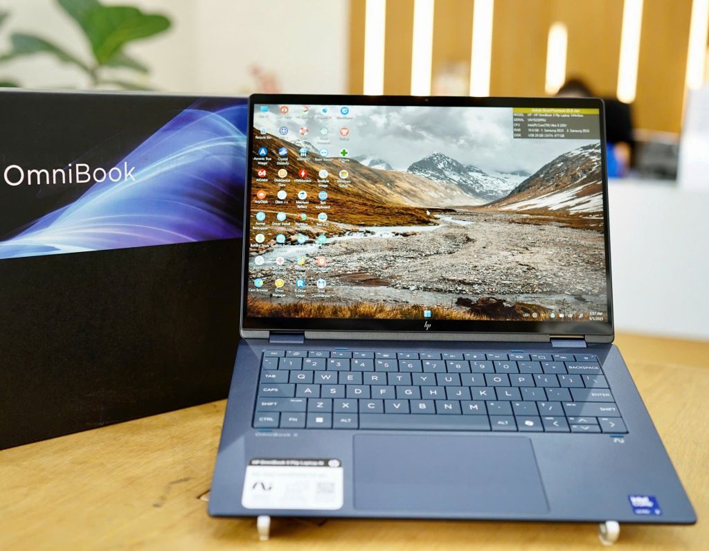 HP OmniBook X Flip 16/CPU: AMD Ryzen™ AI 5 340/RAM: 16GB DDR5/ Hard drive: 512GB M.2 PCIe NVMe® /VGA: AMD Radeon™ 840M Graphics/Display: 16inch 2K (1920 x 1200),multitouch/New Box