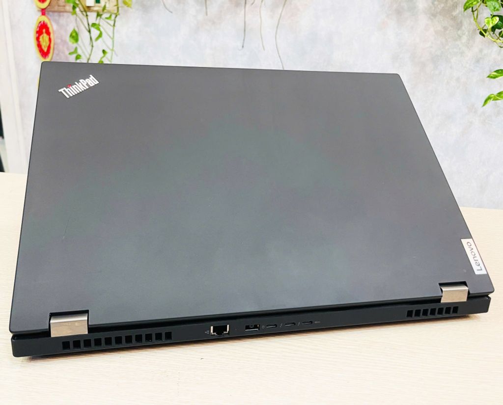 Lenovo ThinkPad P17 Gen 2/CPU Intel® Core™ i7-11800H/RAM 32GB DDR4 3200MHz/VGA  NVIDIA® RTX™ A2000 4Gb/LCD 17.3