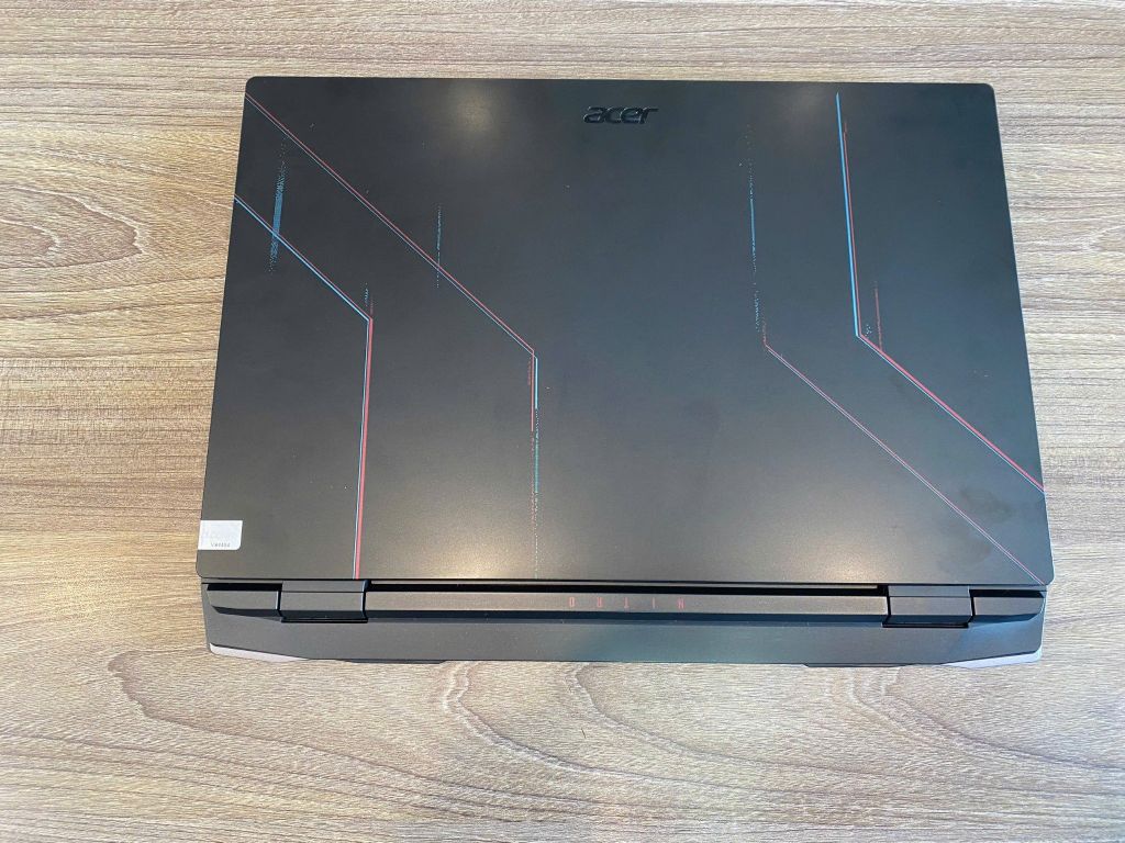[Like New]Acer Nitro 5 2020: Core i5 10300H / RAM 8GB / SSD 512GB / VGA GTX 1650 4GB / 15.6″ inch FHD IPS