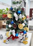  Cây thông Noel 60cm có phụ kiện M21 