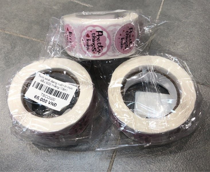  Tem seal dạng cuộn in mực dầu 500 miếng 