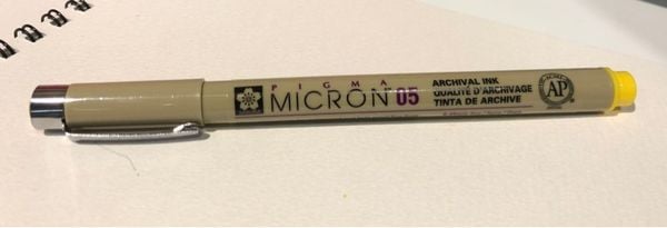  Bút kim vẽ kỹ thuật Pigma Micron 05 Màu Vàng 