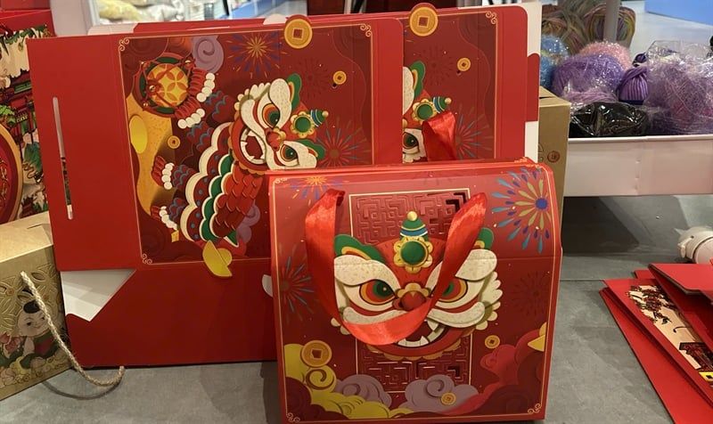  Túi giấy Kraft Hình Lân 20x13x10 