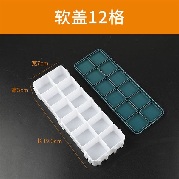  HỘP CHIA MÀU NƯỚC 