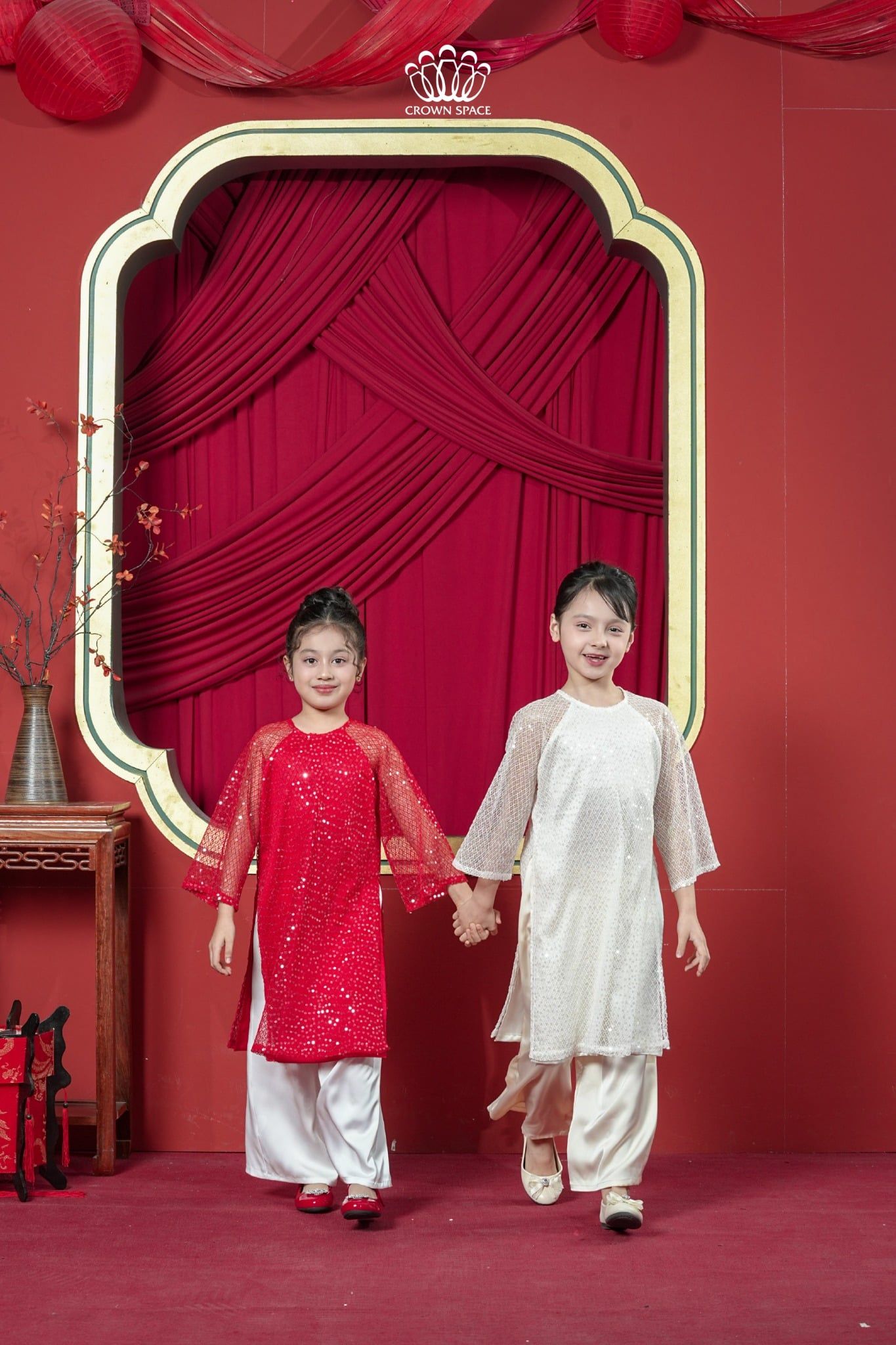  Áo Dài Bé Gái Kim Sa Cát Tường | Crown Space CKGL9961807/CKGL9961808 