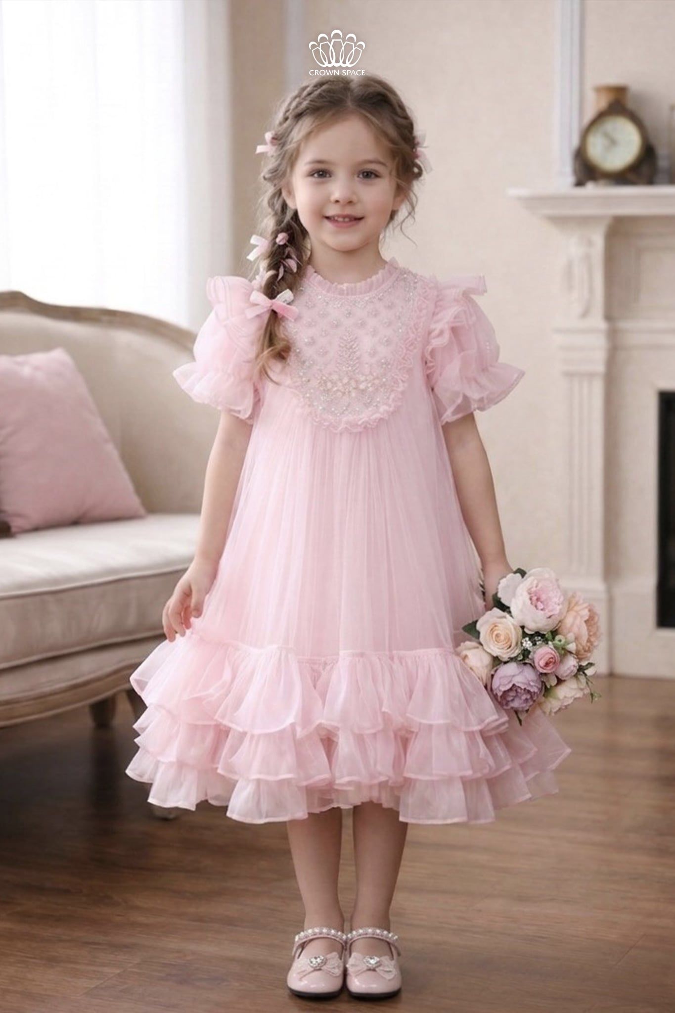  Váy Bé Gái Tulle Tay Bồng Đính Kết Ngọc Trai Lộng Lẫy – Crown Space CKGS3860505 