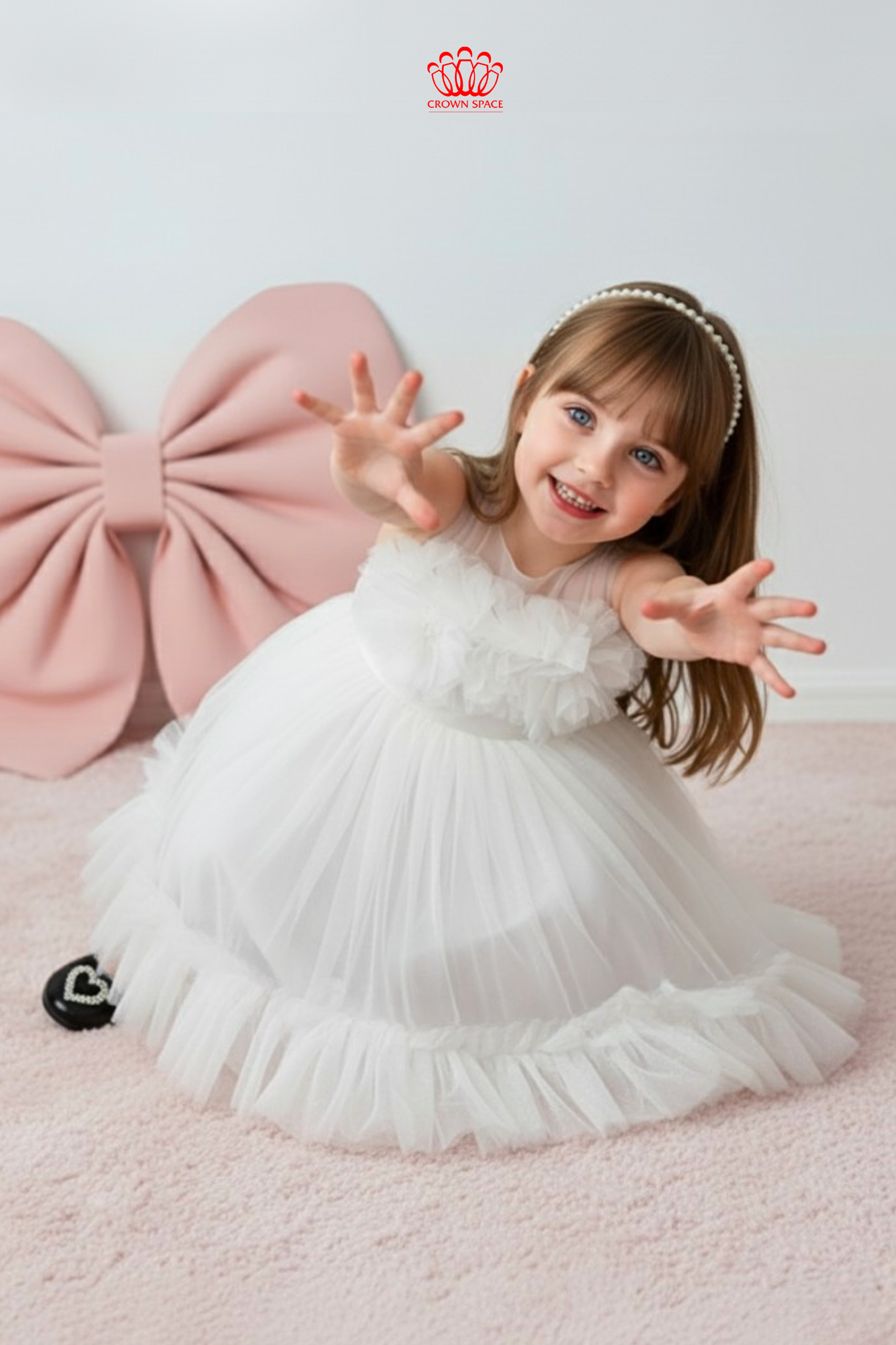  Váy Công Chúa Bé Gái Cao Cấp Hoa 3D 2 Màu Trắng & Xanh Da Trời Nhạt Crown Space CKGS38514011 