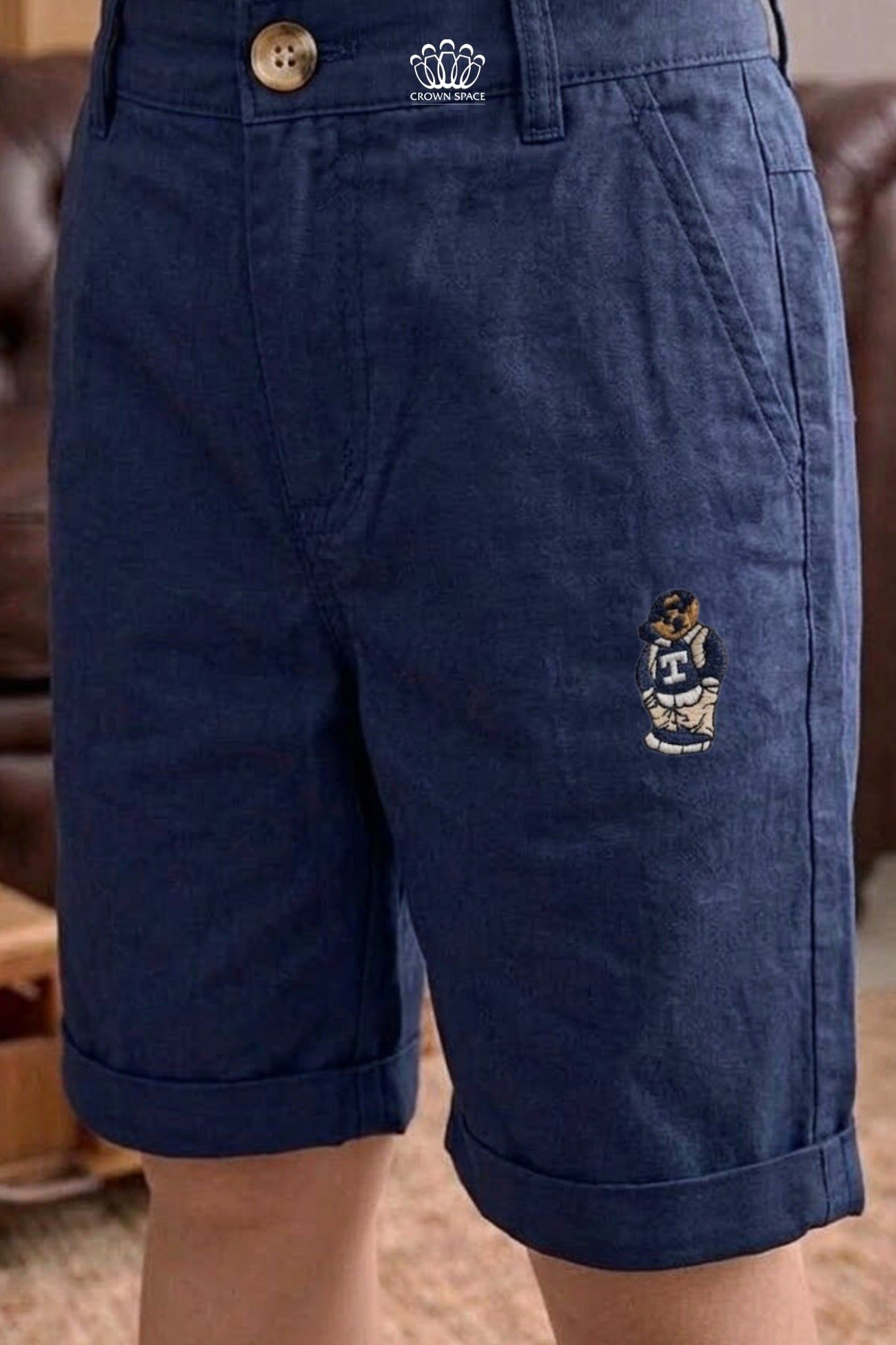  Quần Short Kaki Bé Trai Xắn Gấu Thêu Họa Tiết Năng Động – Crown Space CKBS2660306 