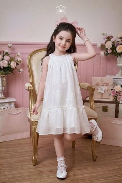  Váy Bé Gái Tulle Cổ Yếm Xếp Ly Họa Tiết Hoa Tinh Tế – Crown Space CKGS3860301 