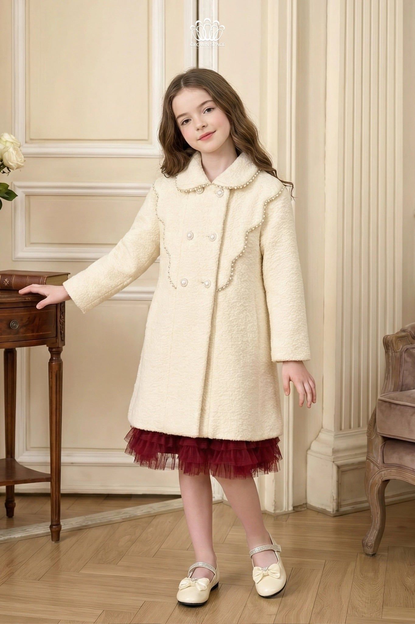  Áo Khoác Dạ Lông Thỏ Màu Kem Viền Đính Kết Hạt Pha Lê | Crown Space CKGL63517071 