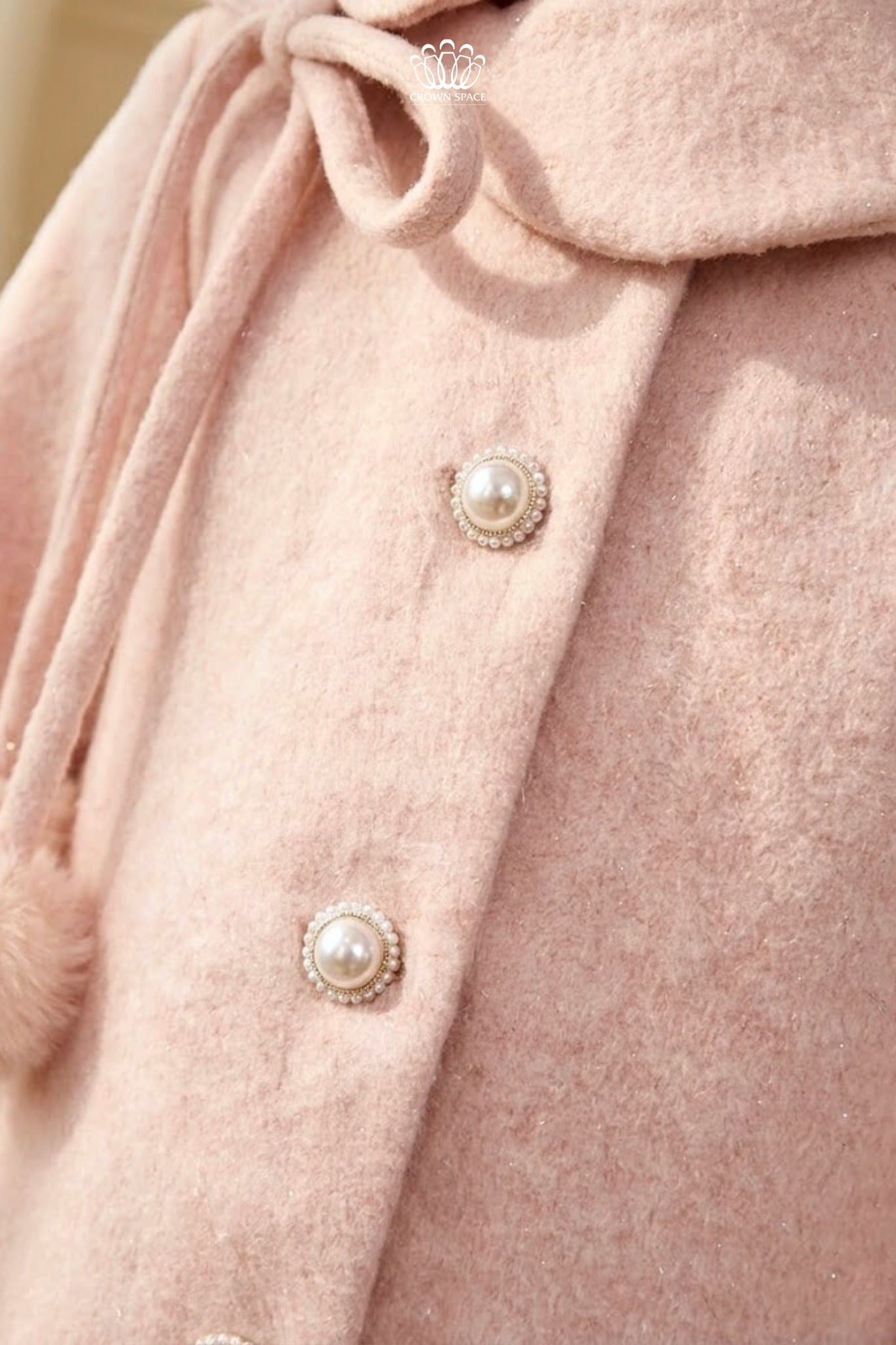  Áo Khoác Dạ Lông Thỏ Cổ Nơ Bông Tiểu Thư | Crown Space CKGL63517031 