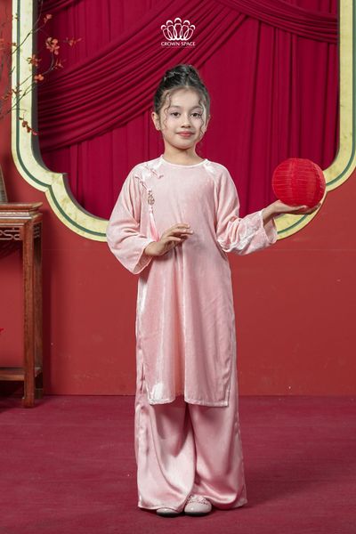  Áo Dài Bé Gái Nhung Phúc Lành Ngọt Ngào, Tinh Khôi | Crown Space CKGL9961801 