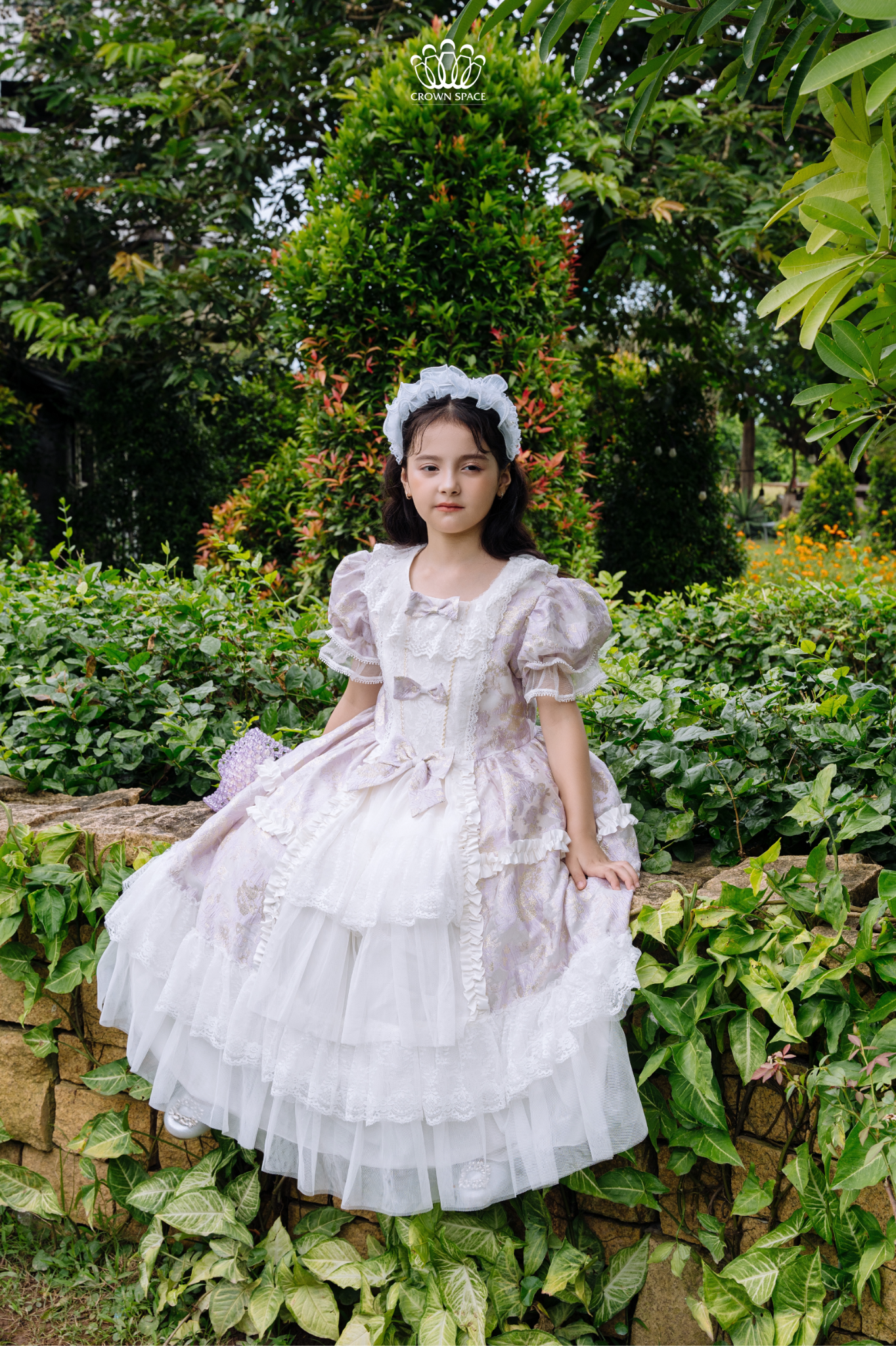  Váy Công Chúa Hoàng Gia Đính Ngọc Tím Pastel – Trắng Crown Space CKGS3851404 