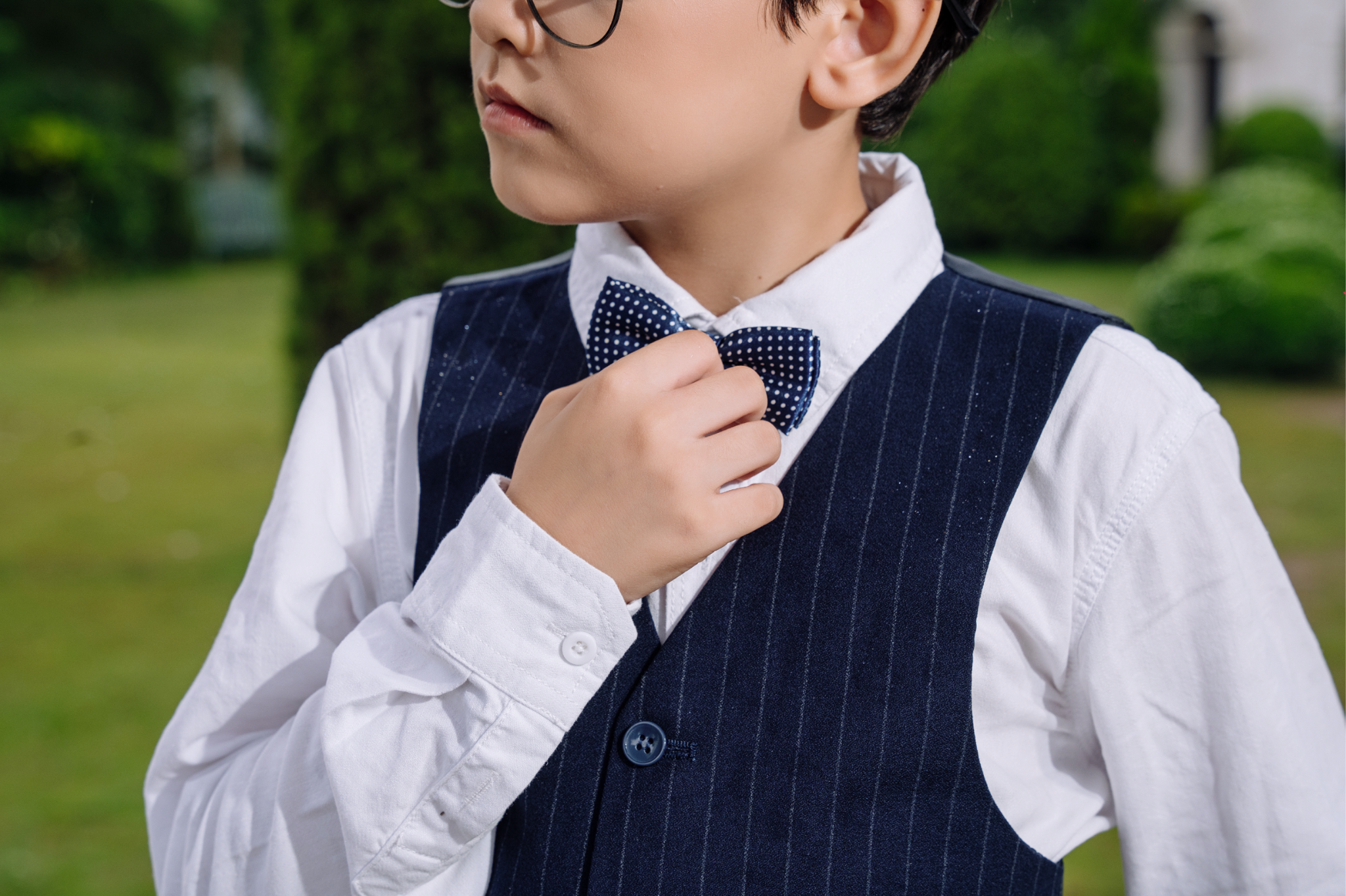  Bộ Vest Bé Trai Xanh Navy Gồm Áo Vest, Áo Gile, Quần Âu Phong Cách Hoàng Gia Crown Space CKBL6951402 