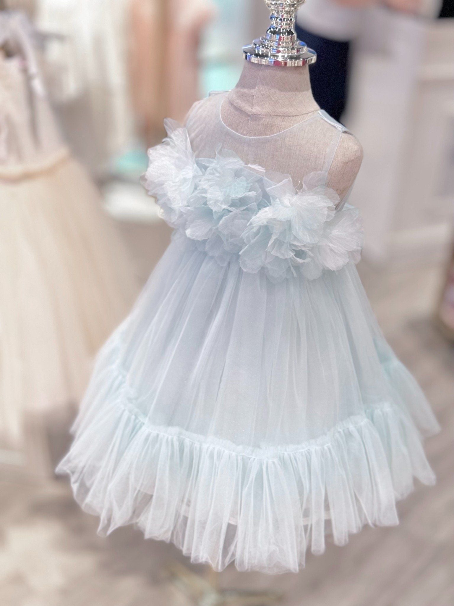  Váy Công Chúa Bé Gái Cao Cấp Hoa 3D 2 Màu Trắng & Xanh Da Trời Nhạt Crown Space CKGS38514011 