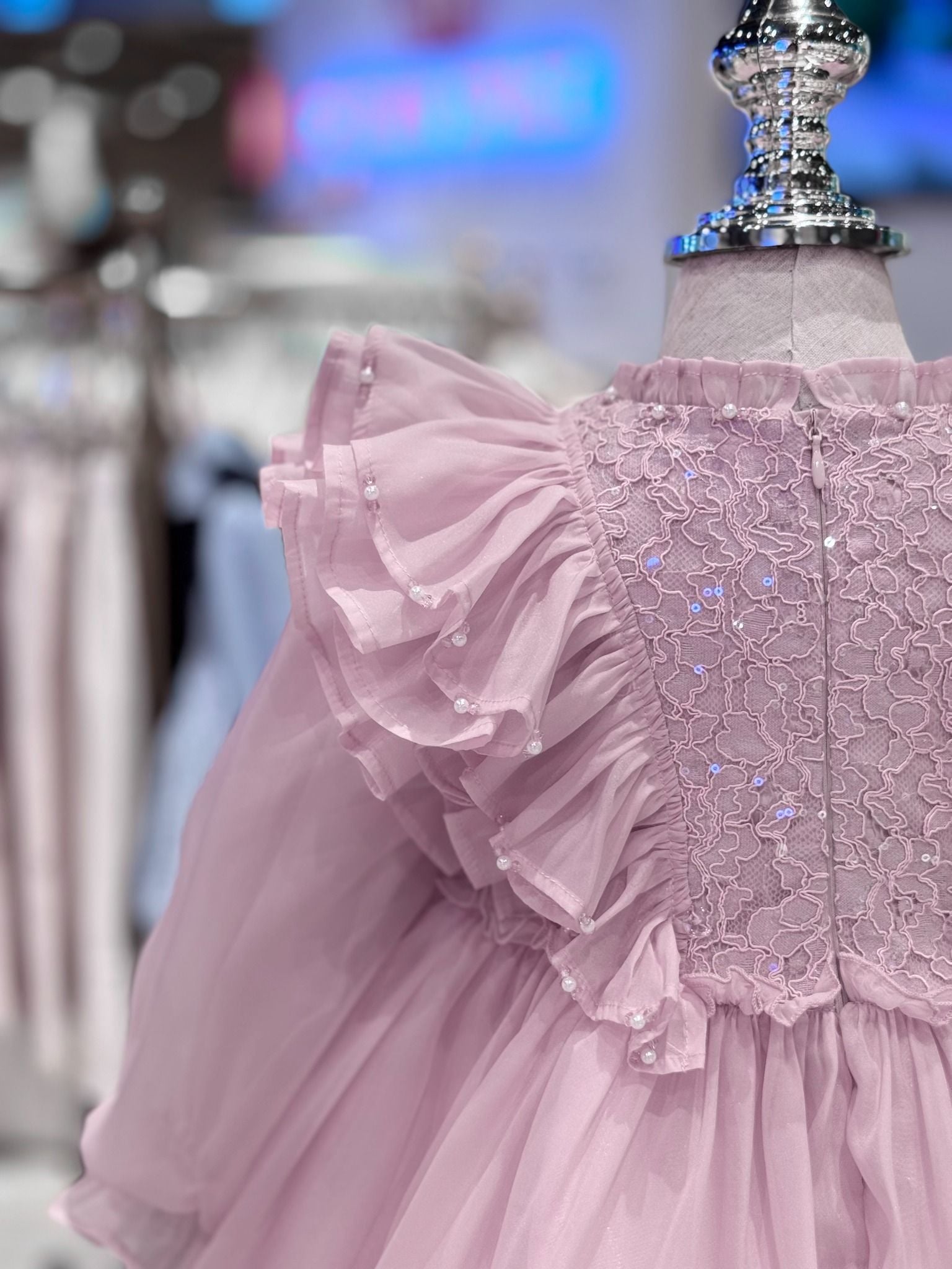  Váy Công Chúa Bé Gái Tím Pastel Nhún Bèo Vai Phối Nơ Duyên Dáng Crown Space CKGL38514016 