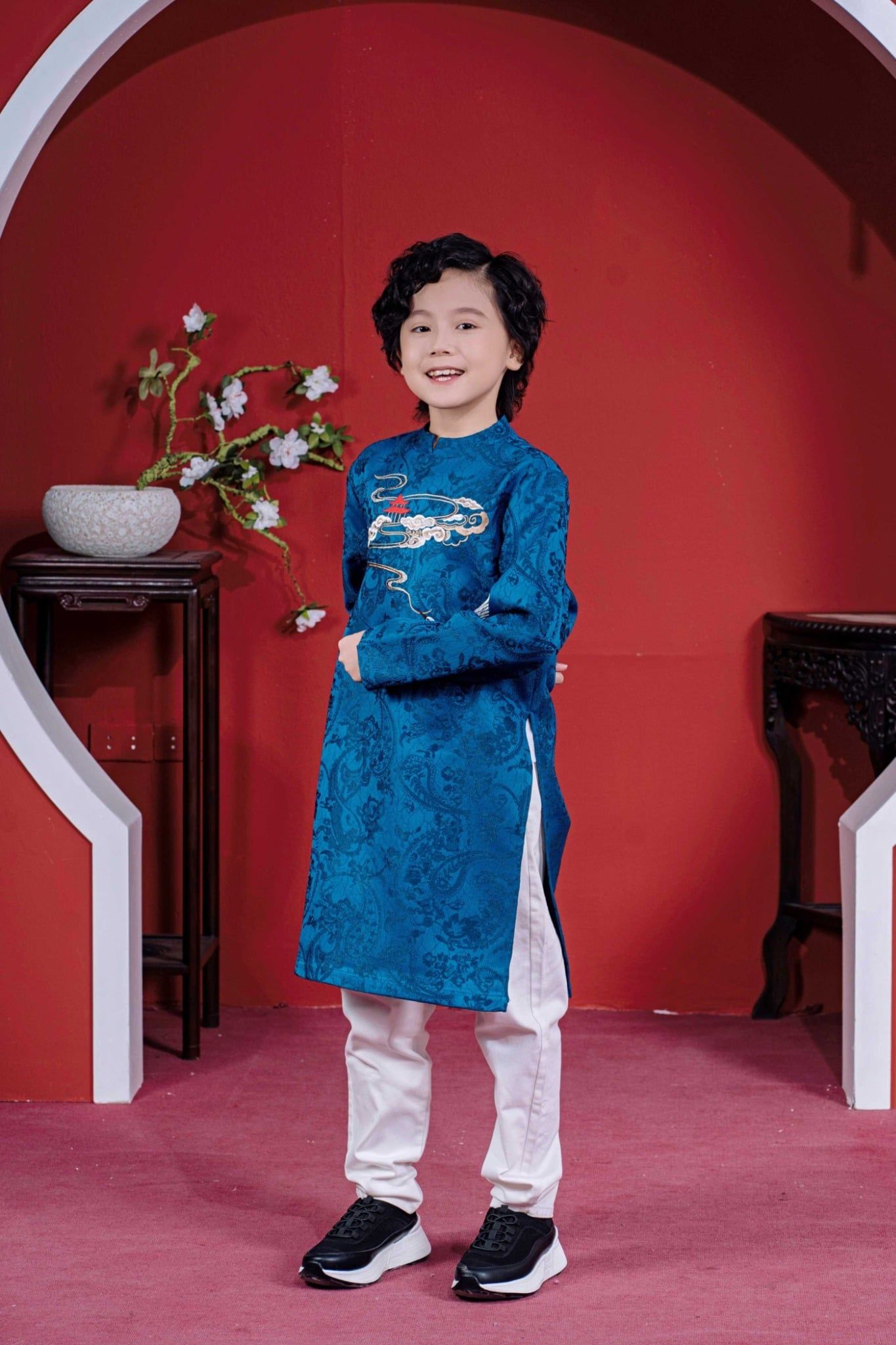  Áo Dài Bé Trai Màu Xanh Mềm Mại, Thanh Lịch, Thoải Mái | Crown Space CKBL9942006 