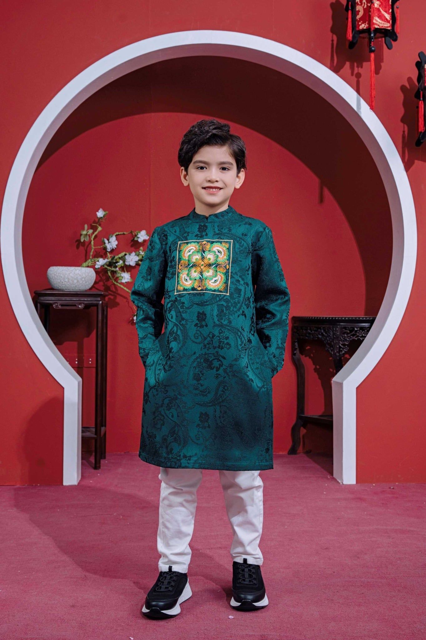  Áo Dài Gấm Hoa Bé Trai Xanh Ngọc Cao Cấp, Cách Tân, Sang Trọng | Crown Space CKBL9942003 