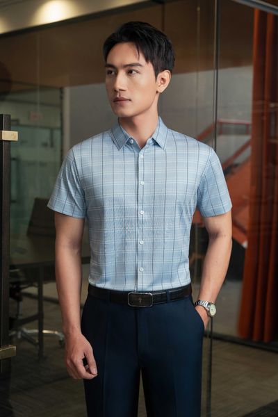 Sơ mi Ngắn Tay CT24 xanh kẻ vuông The Tuxedo - TXNC02