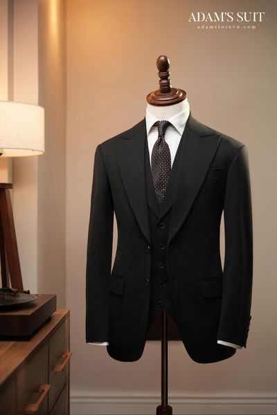 Áo vest đen sọc kẻ chìm - AV432