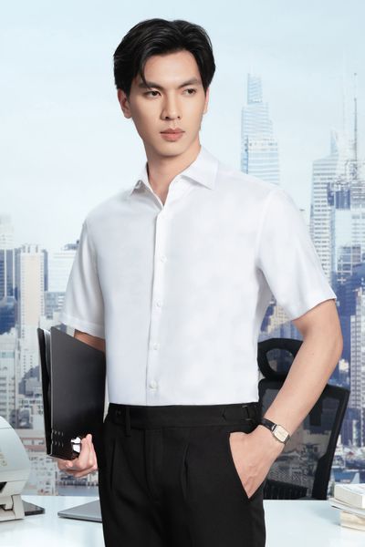 Áo sơ mi màu trắng trơn SNC048T