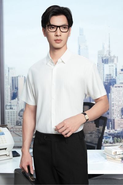 Áo sơ mi trắng SNC056T